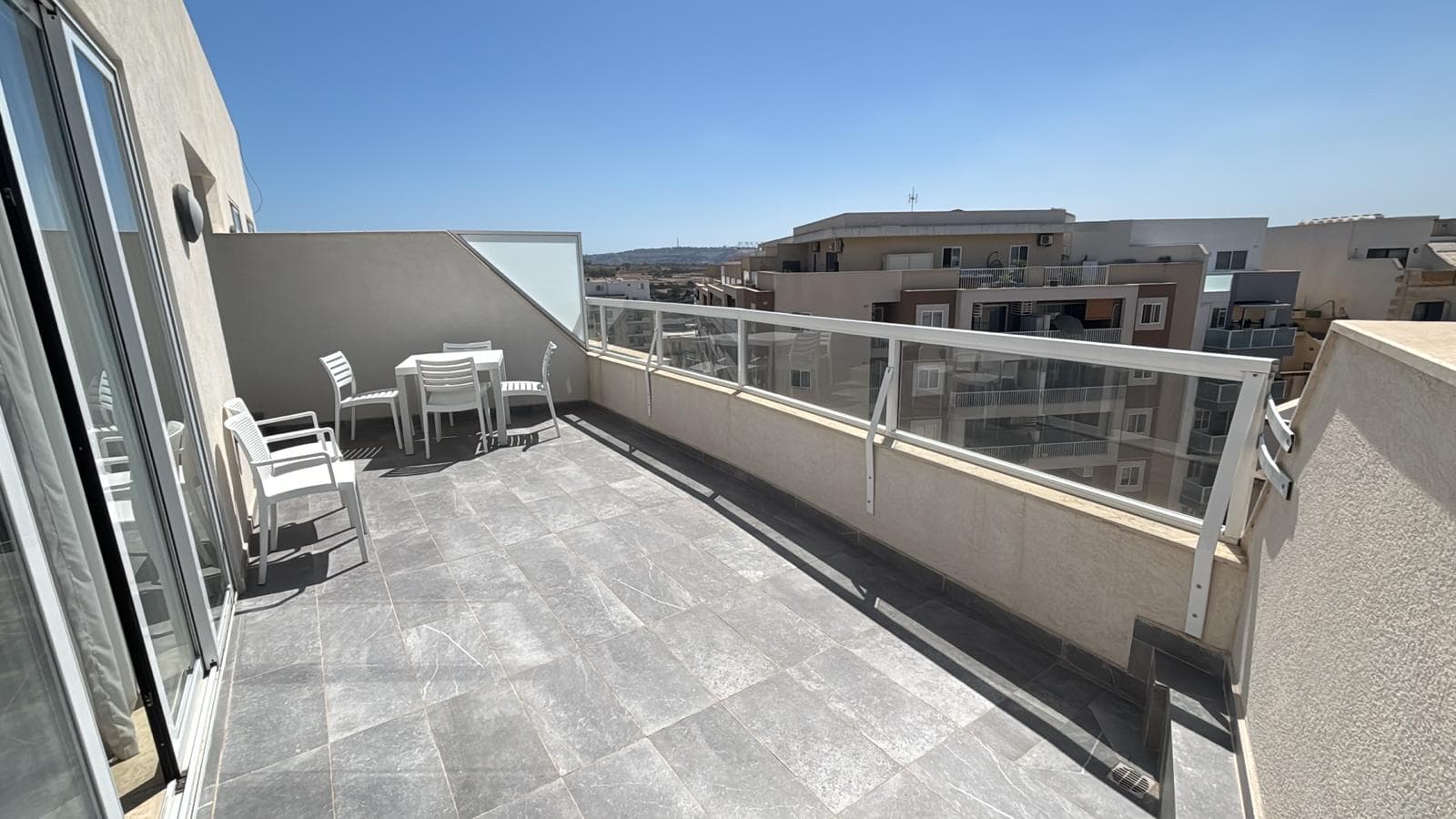 Penthouse in Qawra - Photo 1 of 9