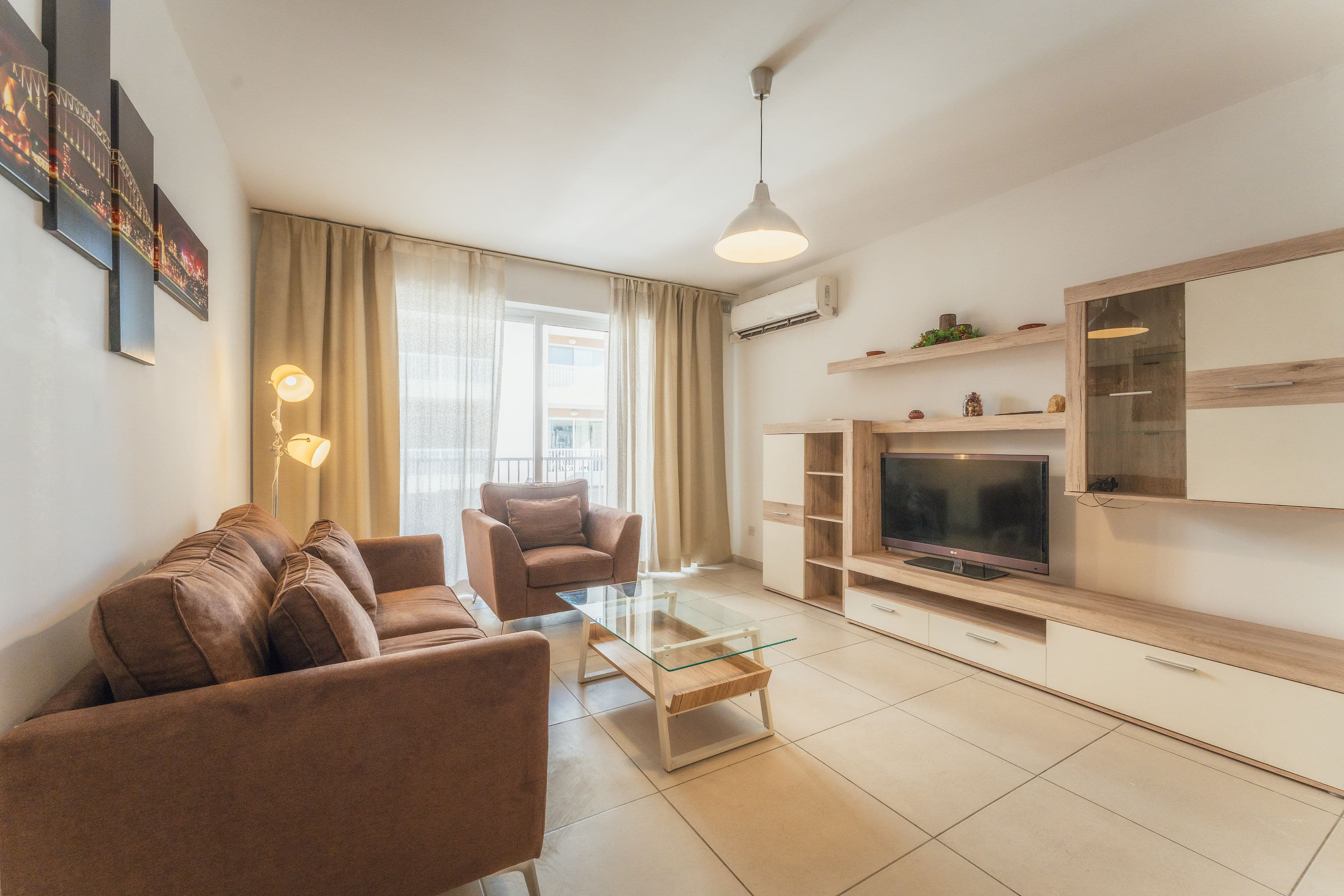 Apartment in St Pauls Bay - Photo 1 of 21
