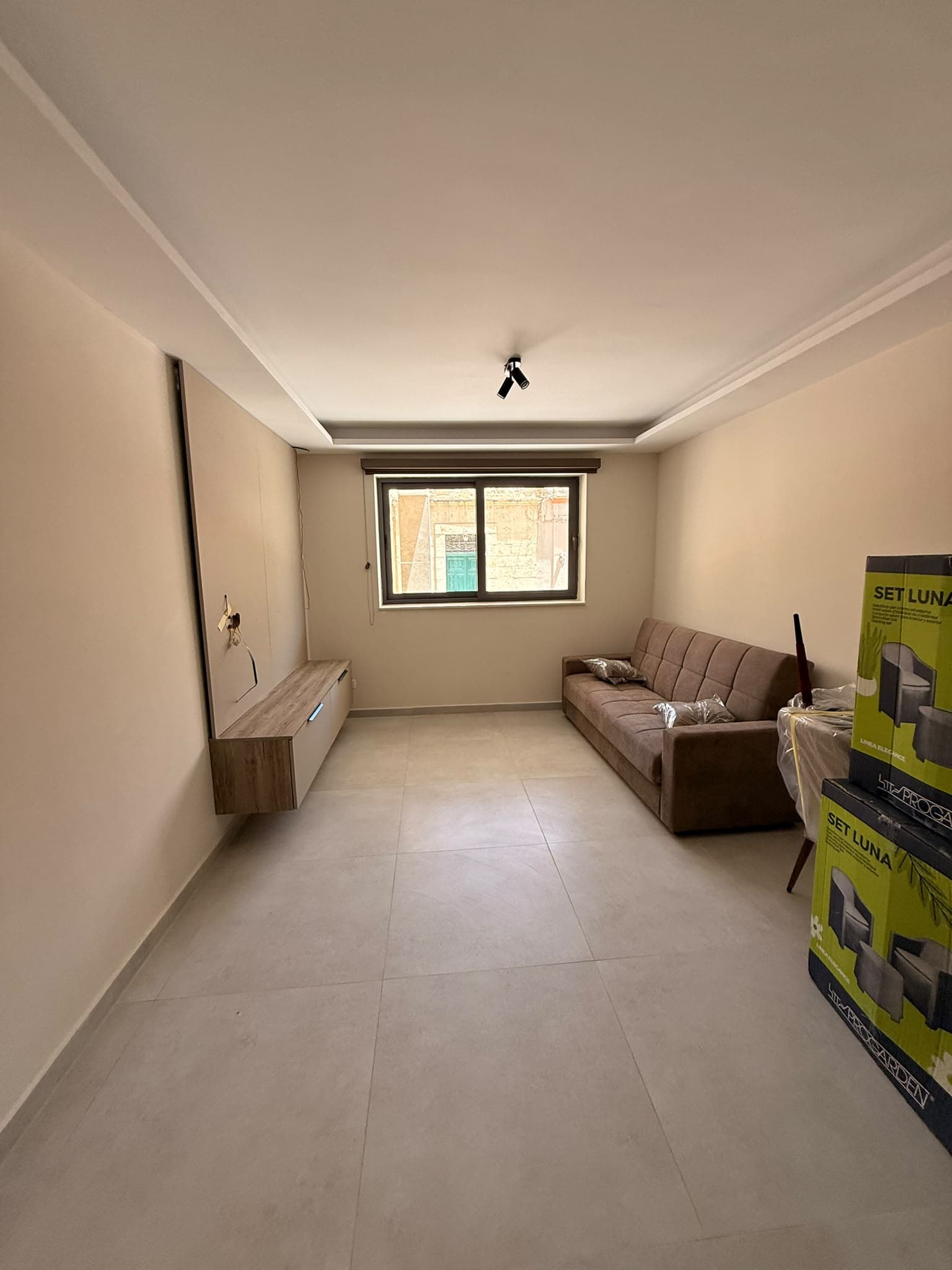 Apartment in St Julians - Photo 1 of 4