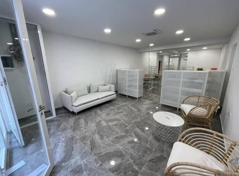Office in Gzira - Photo 1 of 12